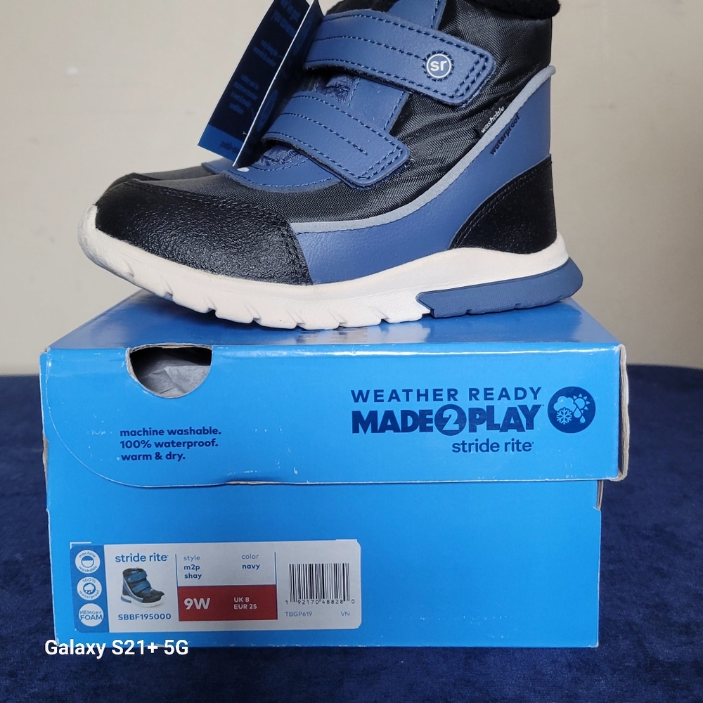 Stride Rite Made2Play Shay